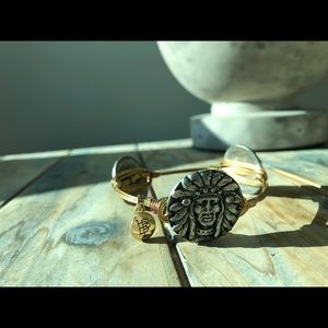 BB Indian Head Bangle